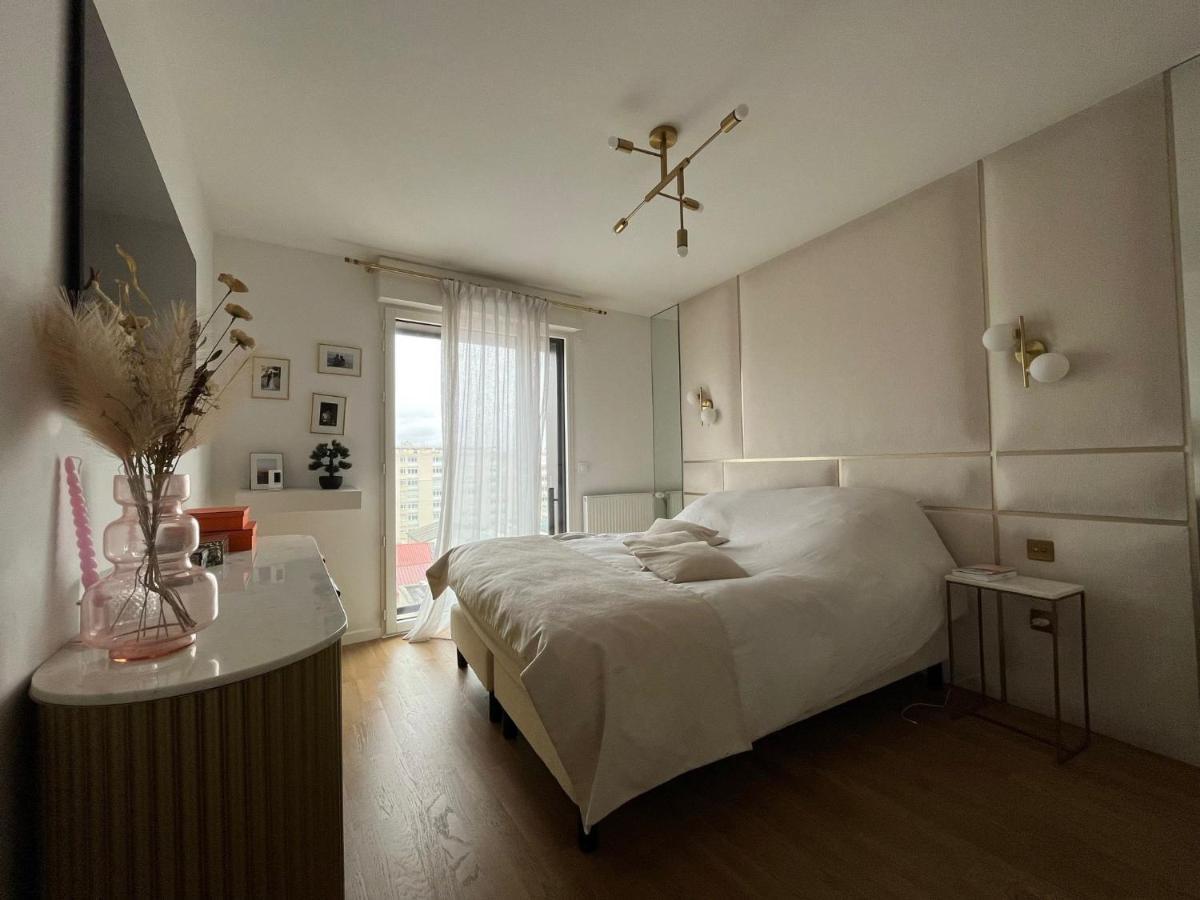 Appartement Luxueux Climatise Avec Terrasse, 6 Couchages - 17Eme Arrondissement De Paris Clichy Eksteriør bilde